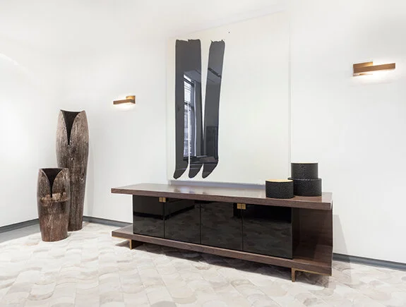 Holly Hunt the Unique American furniture supplier